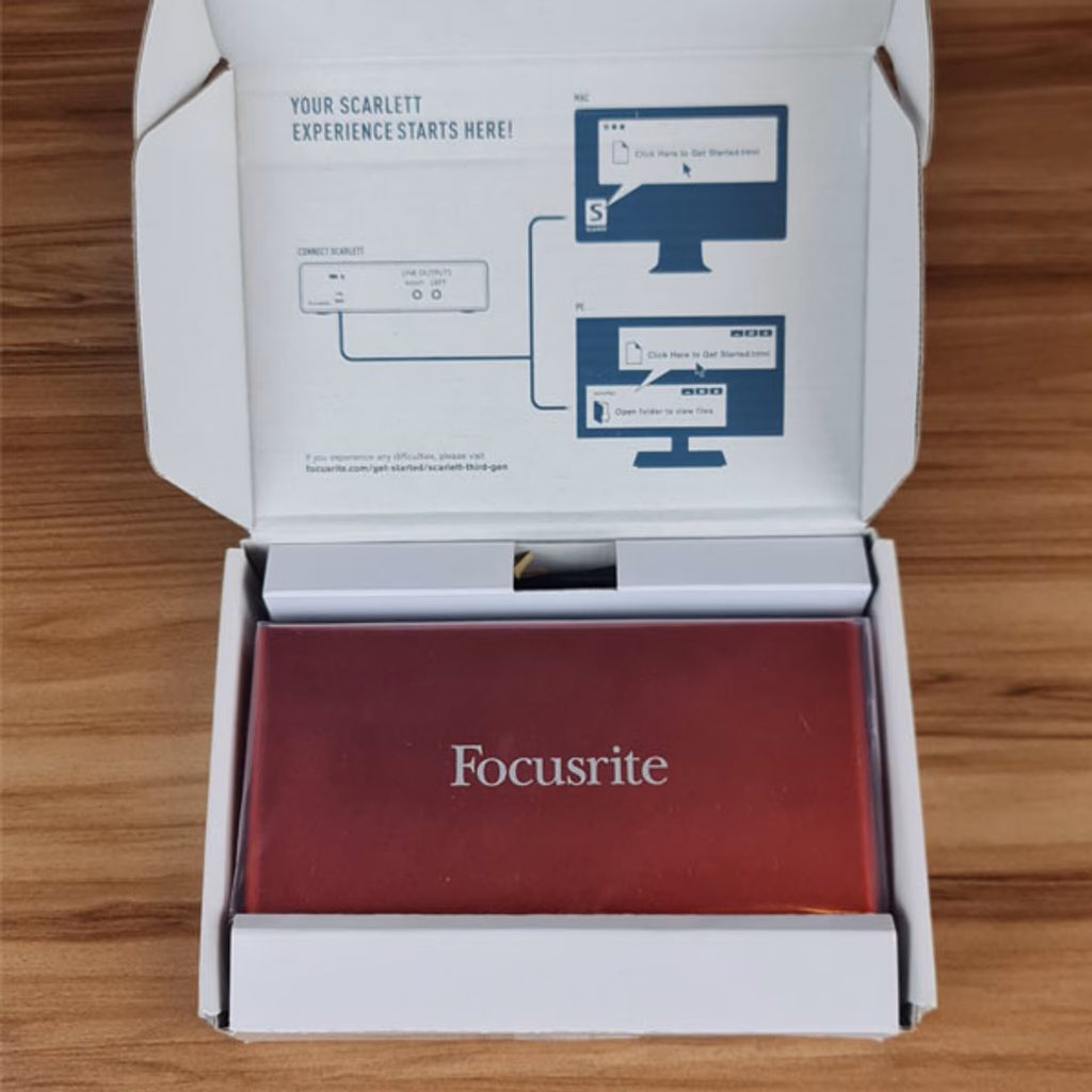 Interface de Áudio Focusrite Scarlett 2i2 Terceira Geração