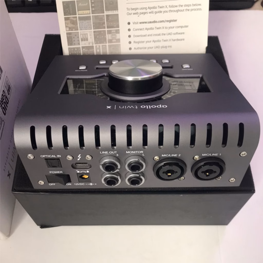 Interface de Áudio Apollo X Twin