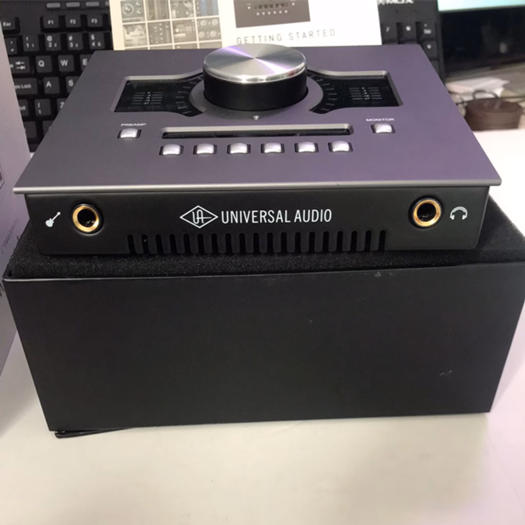 Interface de Áudio Apollo X Twin