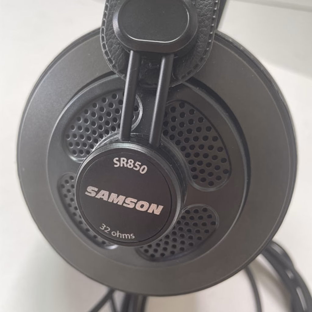 Headphone de Referência Samson SR850